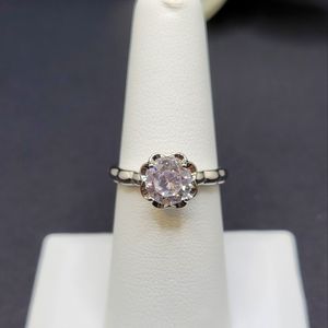 Size 7 White Gemstone Silver Band